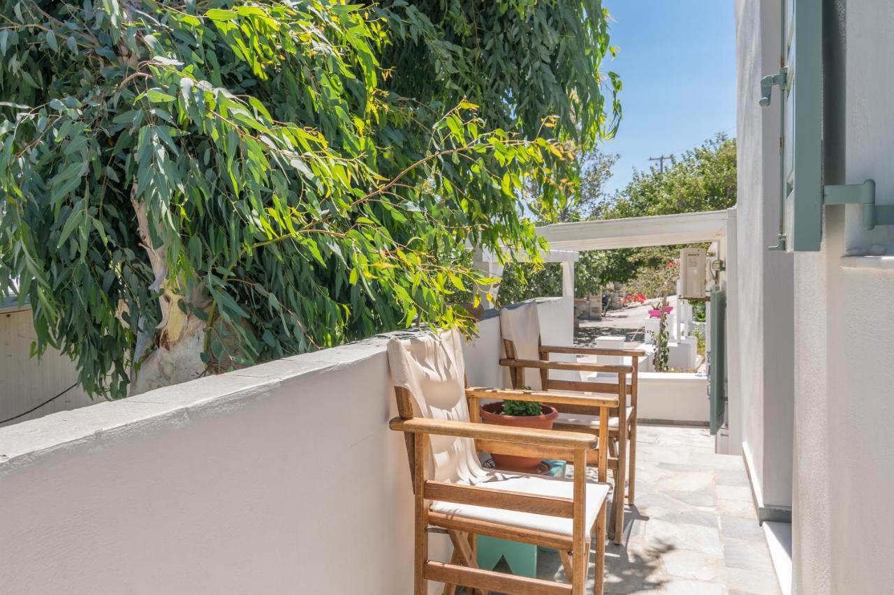 Lina And Babis' Home Adamantas  Exterior photo